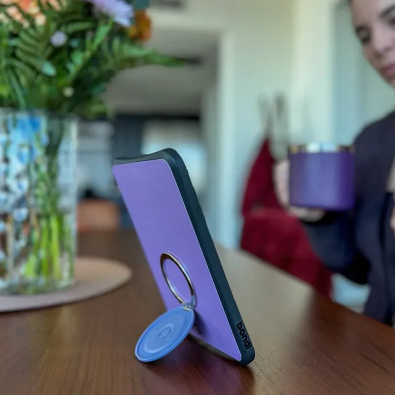 Will a Kindle Paperwhite Case Fit a Kindle Colorsoft? - Bondi Cases