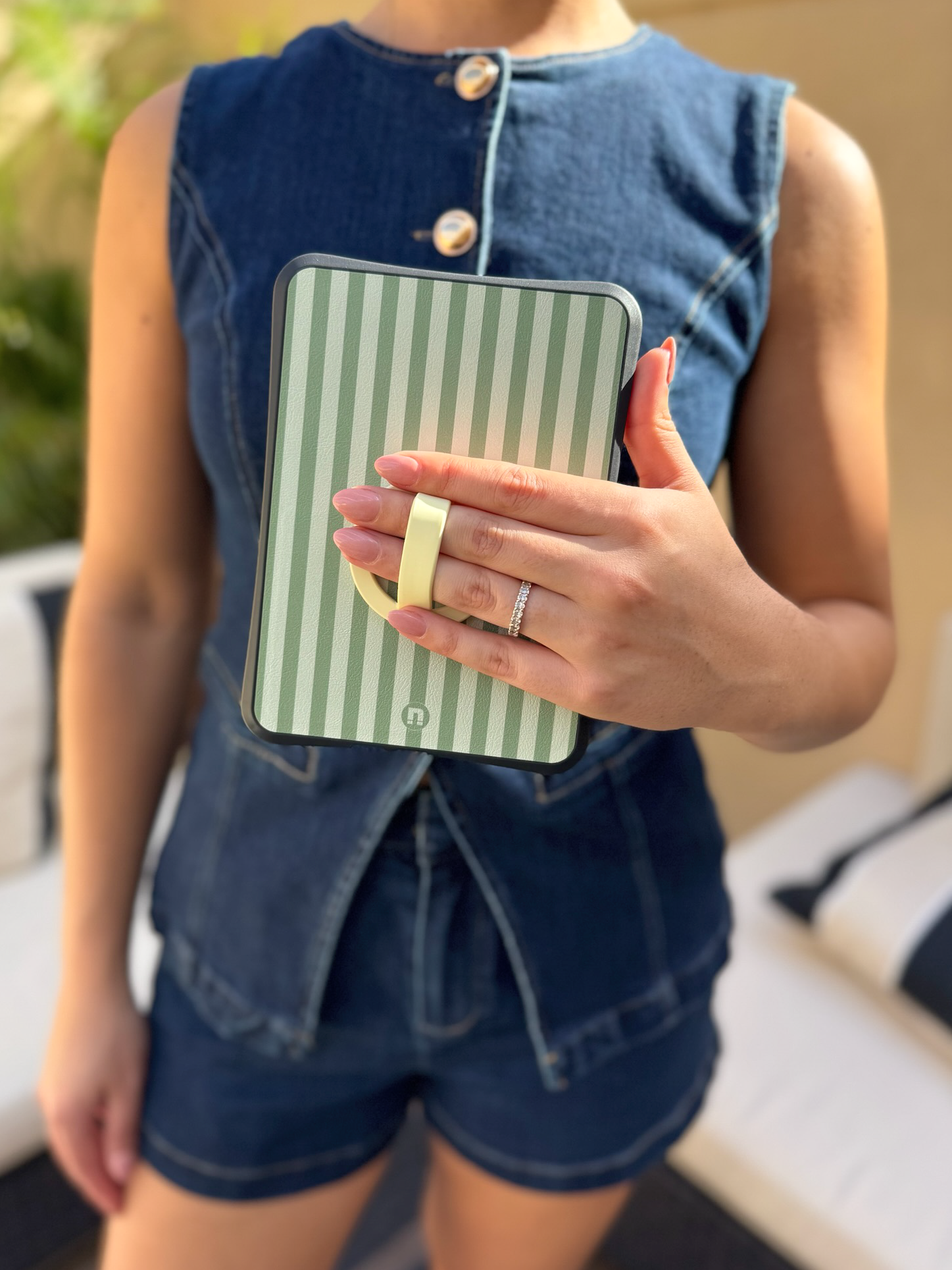 Green Stripes- Kindle Paperwhite 12th Gen Case